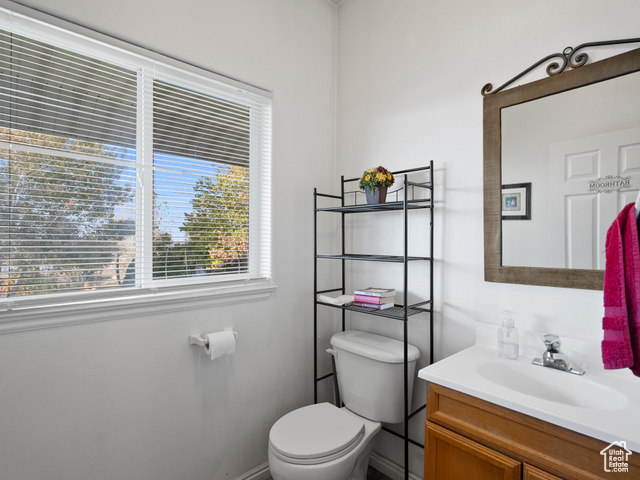 Photo 18 for MLS #2119443 at 1010 S Anna Ekins Memorial Ln