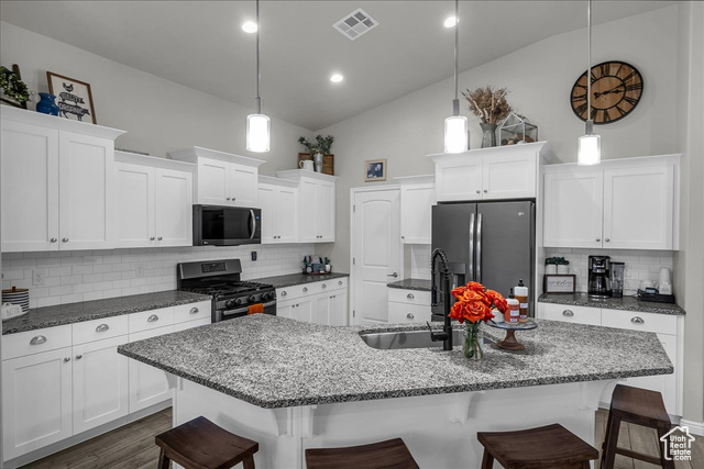 Photo 6 for MLS #2119459 at 1113 E 3685 South