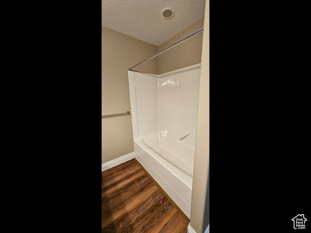 Photo 20 for MLS #2119460 at 327 E 2230 North #A