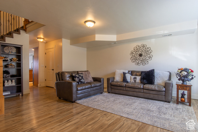 Photo 3 for MLS #2119461 at 210 S Tamarak Cir
