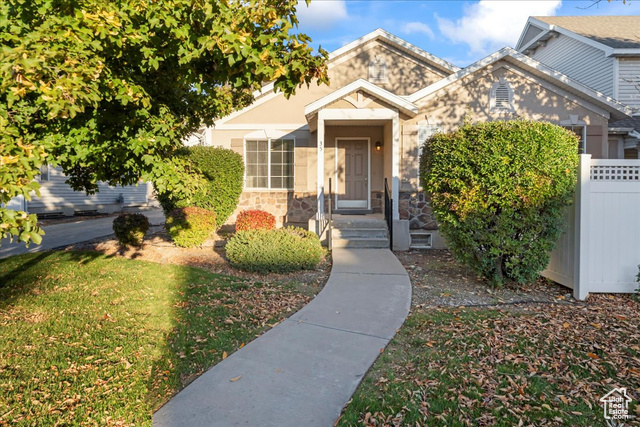 View photos for 35 S 800 East MLS #2119463 - 35 S 800 East