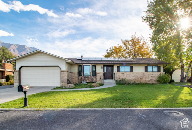 Photo 2 for MLS #2119468 at 129 S 630 East