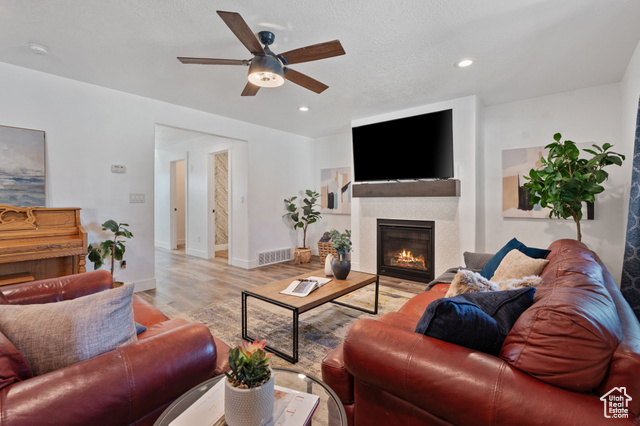 Photo 5 for MLS #2119471 at 3091 N 2450 West