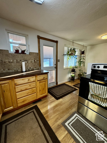 Photo 7 for MLS #2119474 at 532 E 650 South