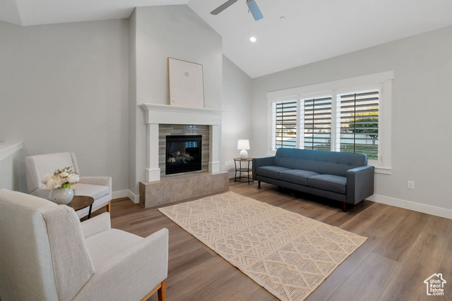 Photo 6 for MLS #2119475 at 898 N Burke Ln
