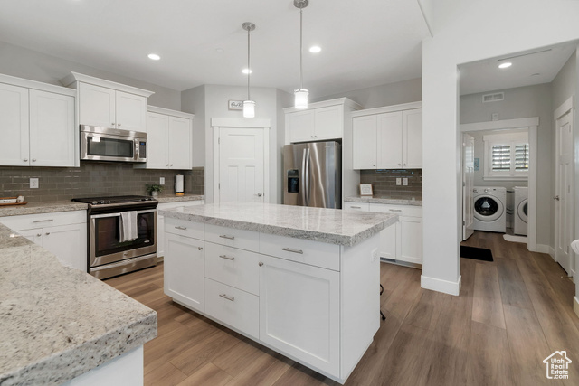 Photo 9 for MLS #2119475 at 898 N Burke Ln