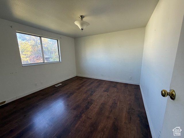 Photo 10 for MLS #2119479 at 696 W 1440 South