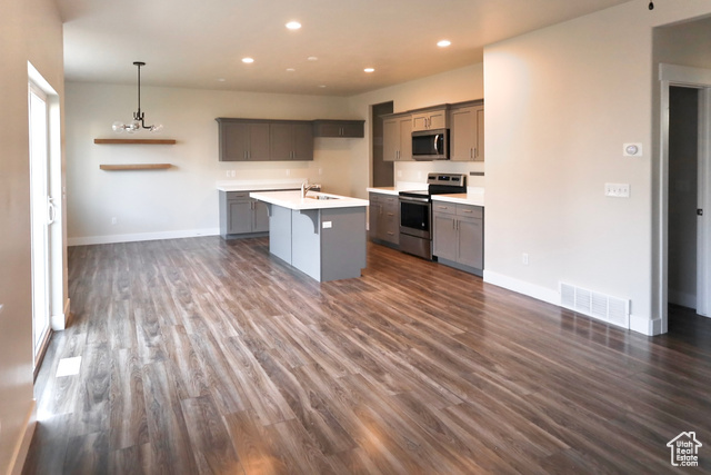 Photo 12 for MLS #2119486 at 39 W 510 North