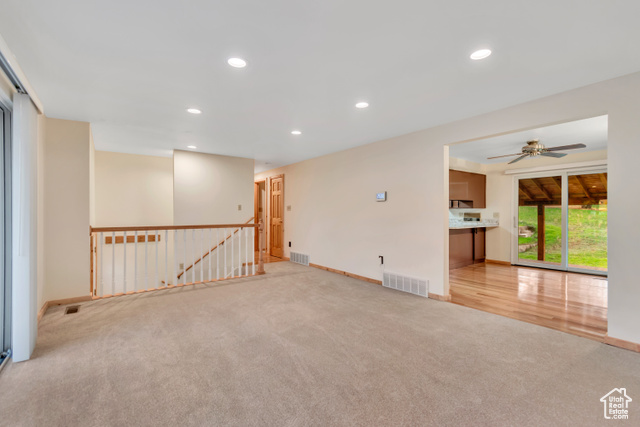 Photo 11 for MLS #2119488 at 390 S Salem Dr