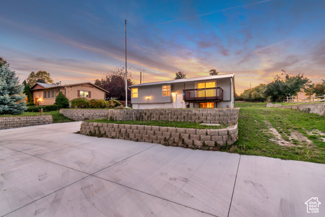 Photo 40 for MLS #2119488 at 390 S Salem Dr
