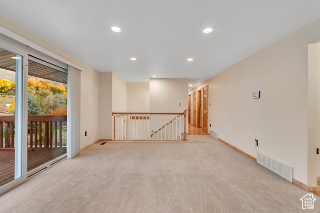 Photo 10 for MLS #2119488 at 390 S Salem Dr