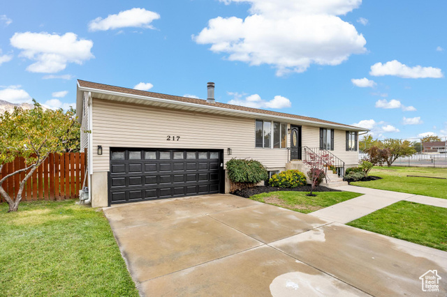 Photo 2 for MLS #2119497 at 217 W 900 South