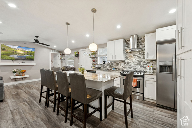 Photo 11 for MLS #2119500 at 5075 W 4700 South #172