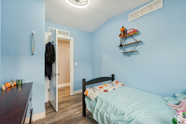 Photo 19 for MLS #2119500 at 5075 W 4700 South #172