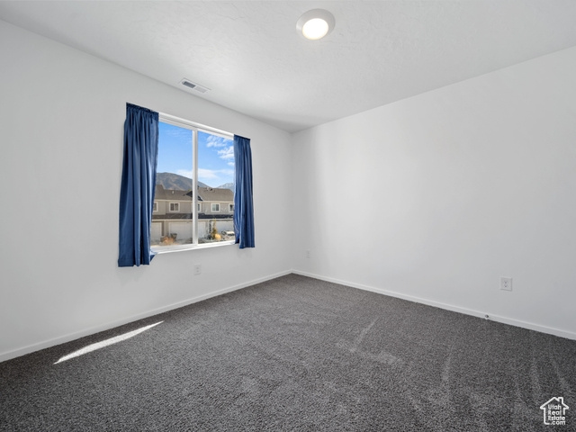 Photo 9 for MLS #2119504 at 1833 N Blue Iris Ave #1073