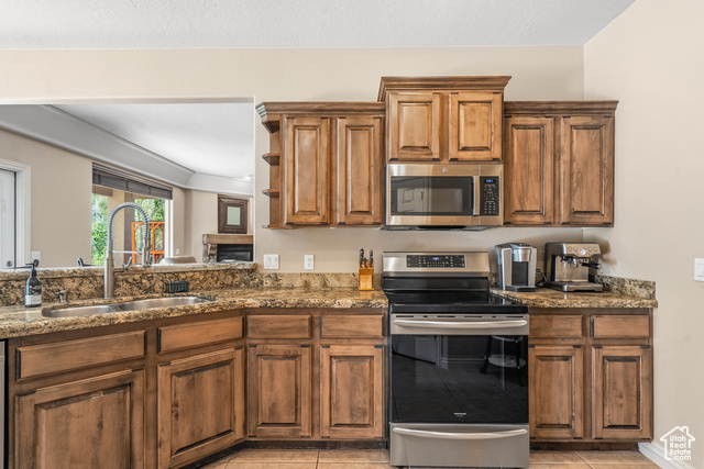 Photo 13 for MLS #2119506 at 2176 N Gunsight Dr