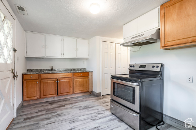 Photo 15 for MLS #2119510 at 3278 Ogden Ave