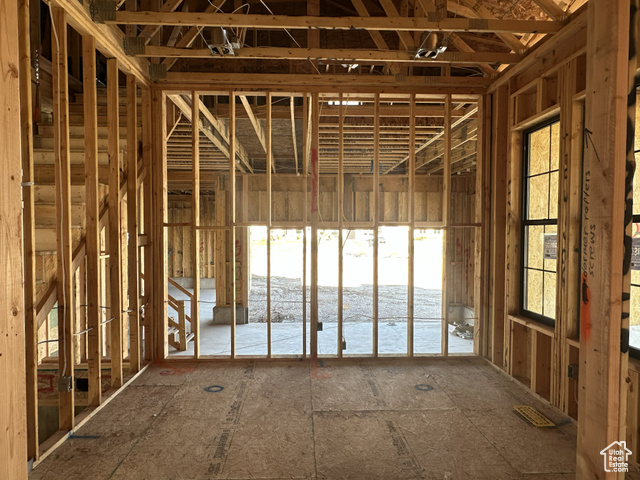 Photo 6 for MLS #2119517 at 51 N Hayfield Cir
