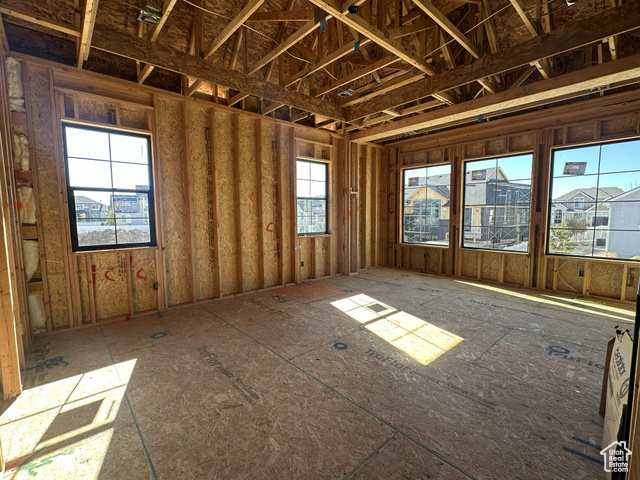 Photo 10 for MLS #2119517 at 51 N Hayfield Cir