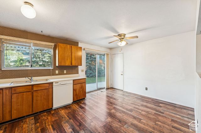 Photo 10 for MLS #2119520 at 5648 W Lodestone Ave