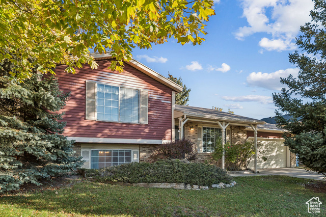 Photo 4 for MLS #2119520 at 5648 W Lodestone Ave