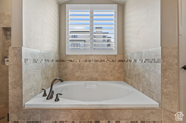 Photo 16 for MLS #2119521 at 5532 W Lookout Mesa Cir