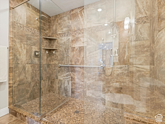 Photo 12 for MLS #2119523 at 1528 E 5730 South