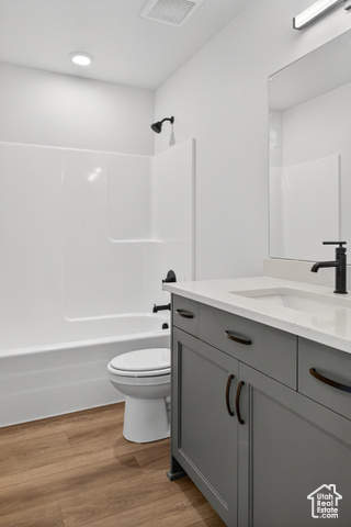 Photo 30 for MLS #2119524 at 3233 S 4975 West #14