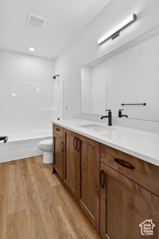 Photo 28 for MLS #2119527 at 3223 S 4975 West #15