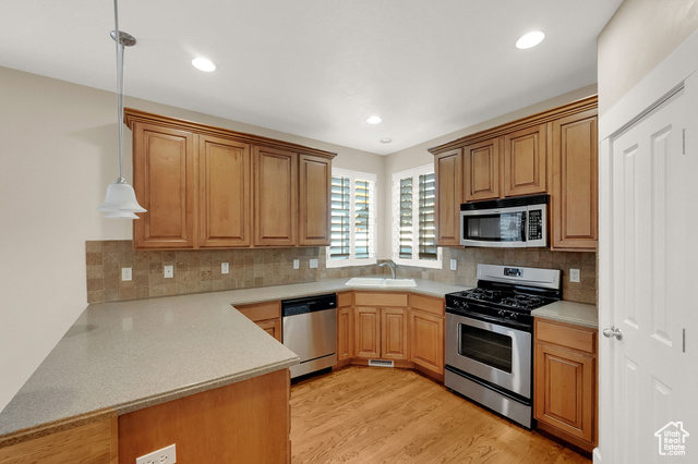 Photo 14 - 1441 E Firelight Way, Sandy UT 84092