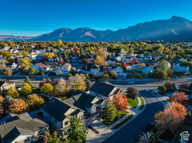 Photo 2 - 1441 E Firelight Way, Sandy UT 84092