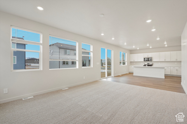 Photo 16 for MLS #2119537 at 1408 N Baen Way #239