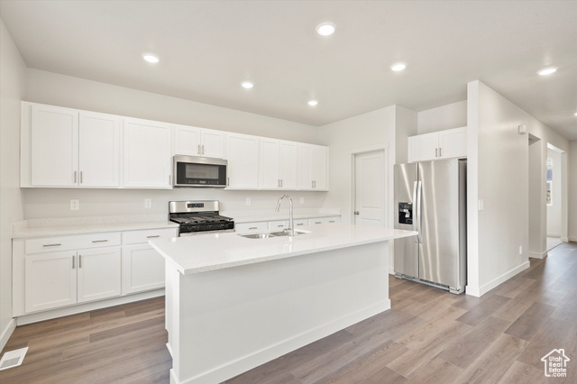 Photo 19 for MLS #2119537 at 1408 N Baen Way #239