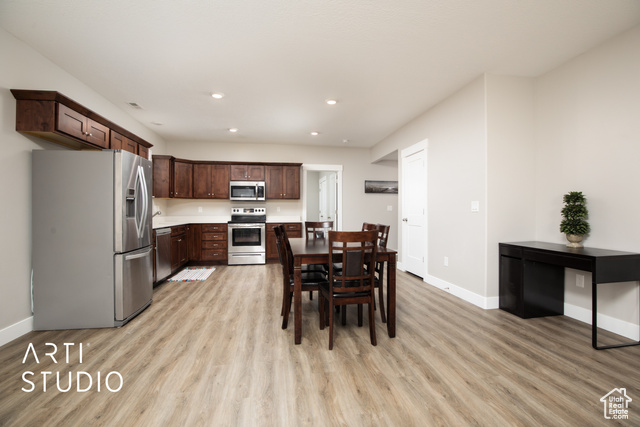 Photo 6 for MLS #2119542 at 2112 W 1700 North