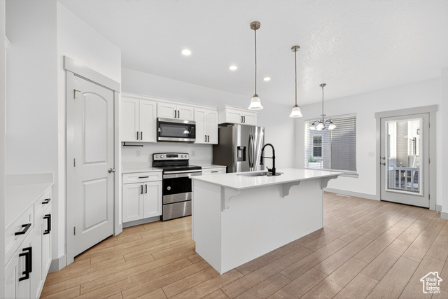 Photo 3 for MLS #2119546 at 1533 W Piston Ln