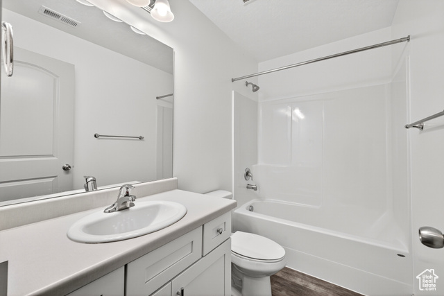 Photo 14 for MLS #2119546 at 1533 W Piston Ln