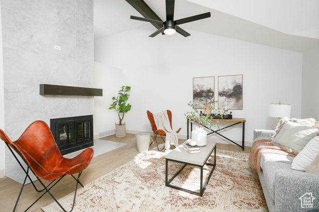 Photo 4 for MLS #2119547 at 5892 W Zina Cir
