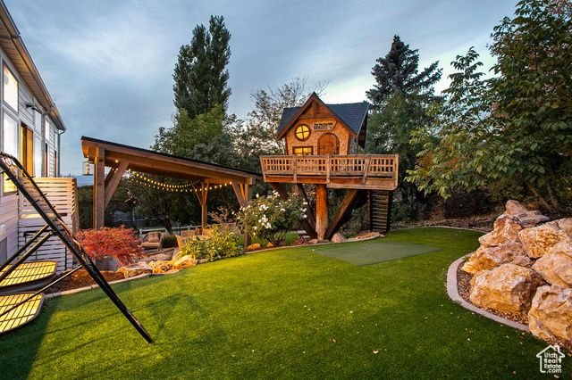 Photo 50 for MLS #2119548 at 1469 E Carrie Dr