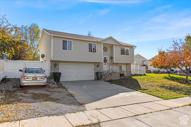 Photo 2 for MLS #2119571 at 656 E 220 North