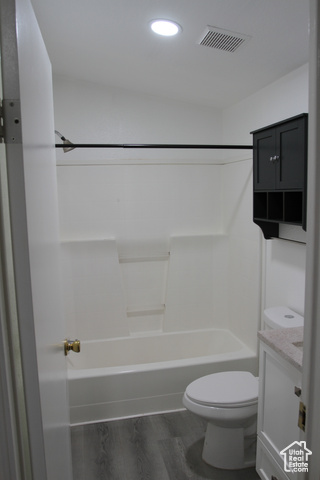 Photo 7 for MLS #2119575 at 3661 Willow River Rd #86