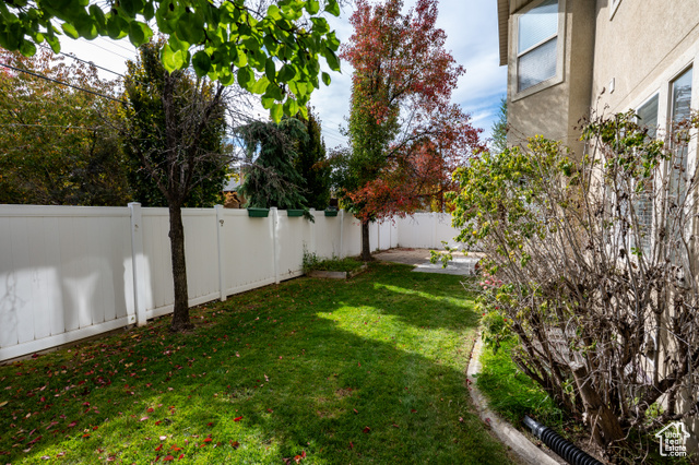 Photo 35 for MLS #2119577 at 1952 E Meadow Downs Way