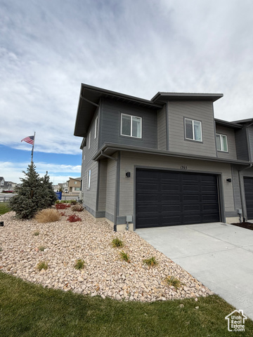 Photo 27 for MLS #2119581 at 1765 E Rainbow Dr