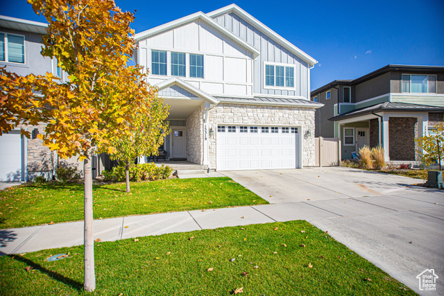 Photo 2 for MLS #2119583 at 15319 S Park Bluff Way