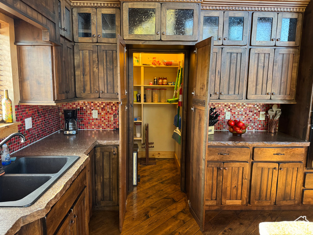 Photo 20 for MLS #2119584 at 3478 S Porcupine Cir
