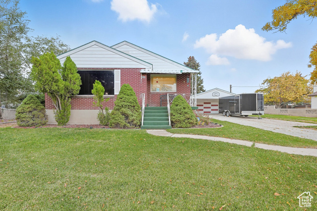 Photo 2 for MLS #2119588 at 453 W Vine St