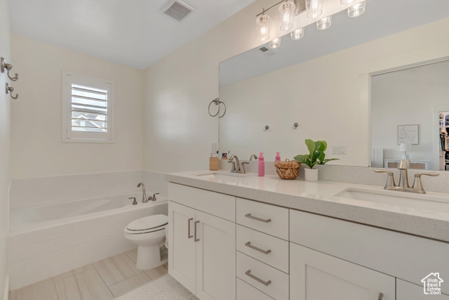Photo 15 for MLS #2119589 at 1017 W Vista Ridge Dr #120