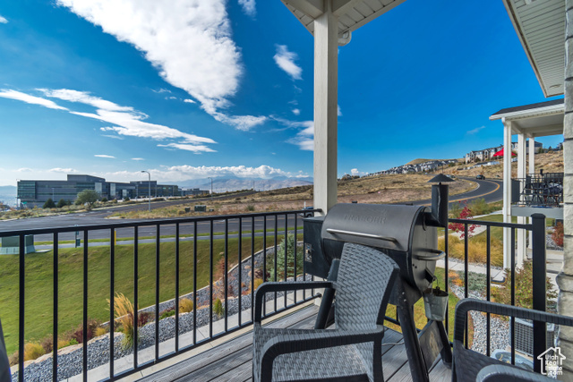 Photo 12 for MLS #2119589 at 1017 W Vista Ridge Dr #120