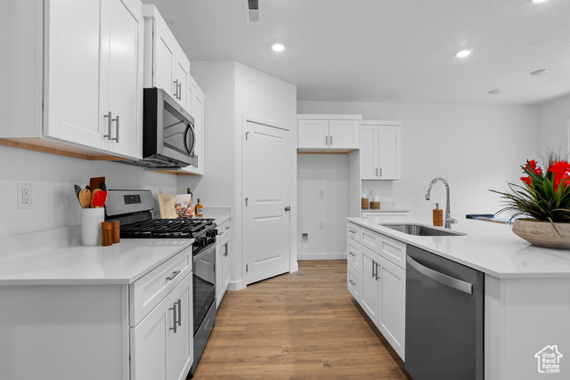 Photo 17 for MLS #2119591 at 813 S Queens Garden Dr #4248