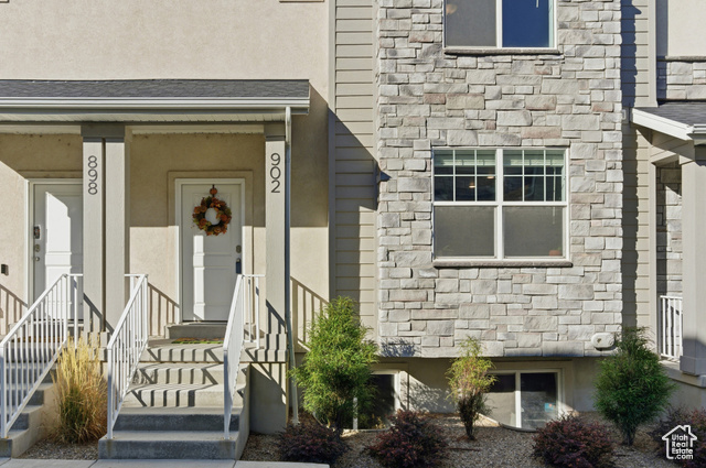 View photos for 902 N 1120 East MLS #2119592 - 902 N 1120 East
