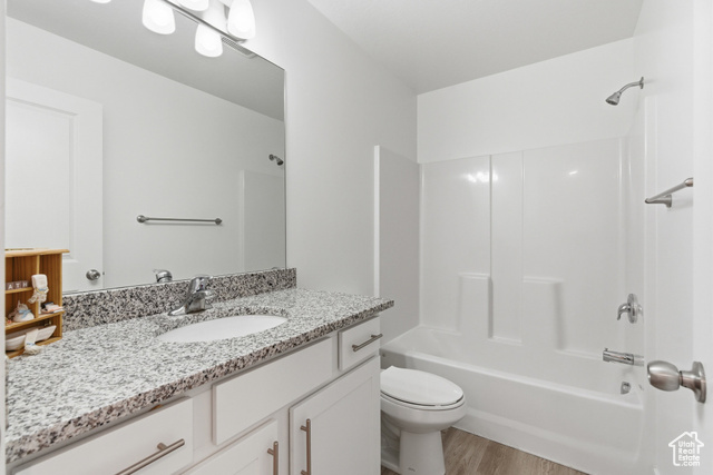 Photo 19 for MLS #2119592 at 902 N 1120 East